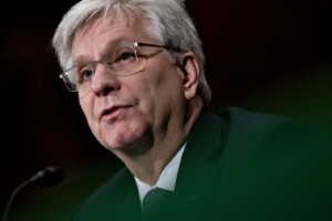 美联储理事沃勒：美国央行正推进人工智能的系统性部署