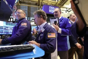 早盘：美股涨跌不一 标普指数小幅下跌